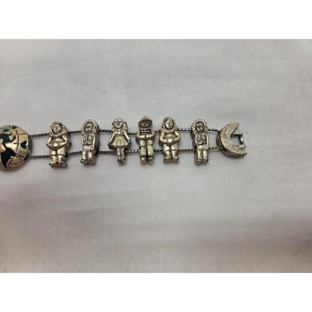 Children Of The World Link Bracelet Women 7.5 Silver It's A Small World Folk Art
